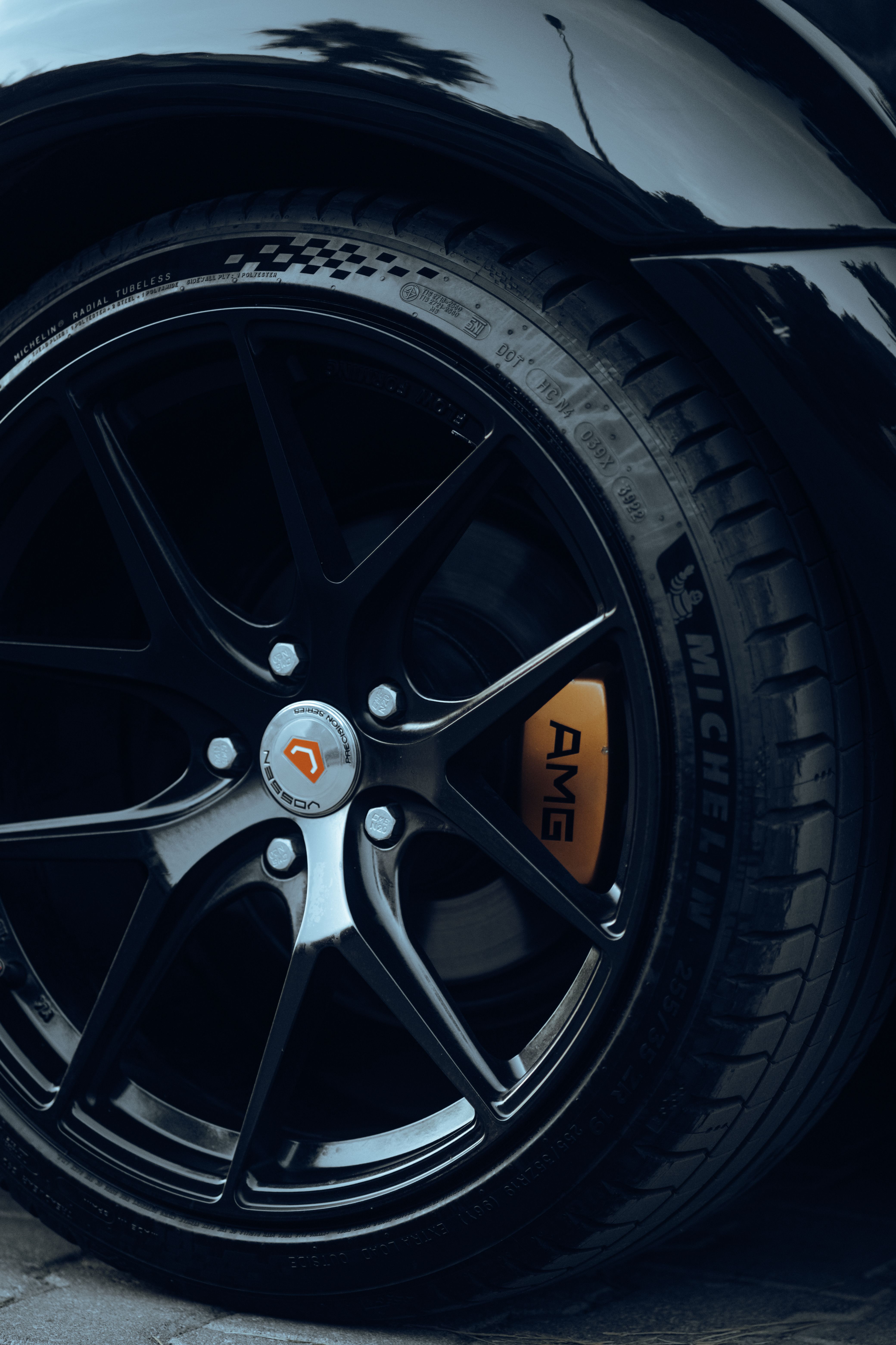 Wheels & tyres